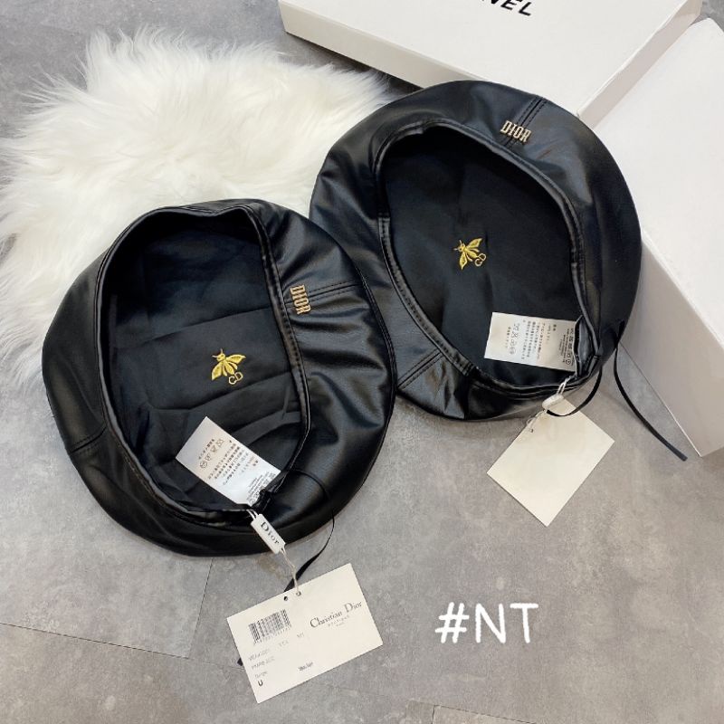 Mũ nồi Beret da bóng cao cấp, màu đen quyến rũ, logo Di'or đồng sáng bóng sang chảnh