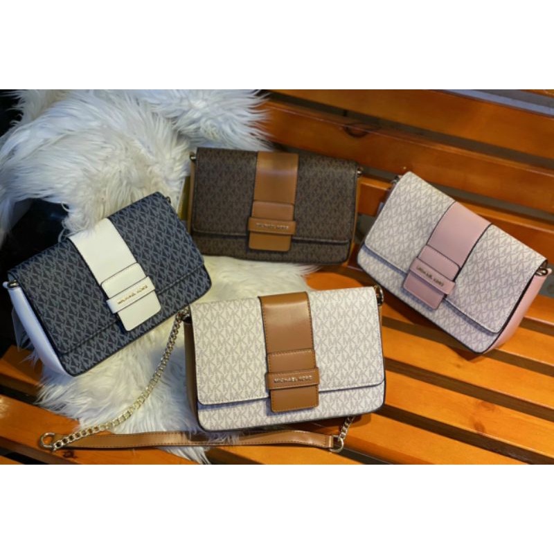 TÚI ĐEO VAI MK NẮP GẶP SIZE 24CM