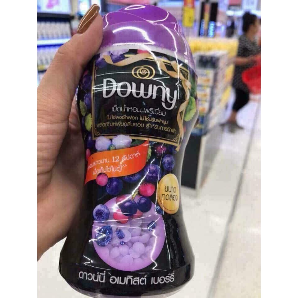 Viên Xả Downy tím.