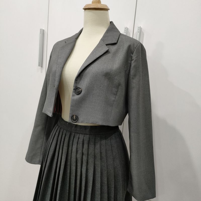 Áo crop blazer secondhand