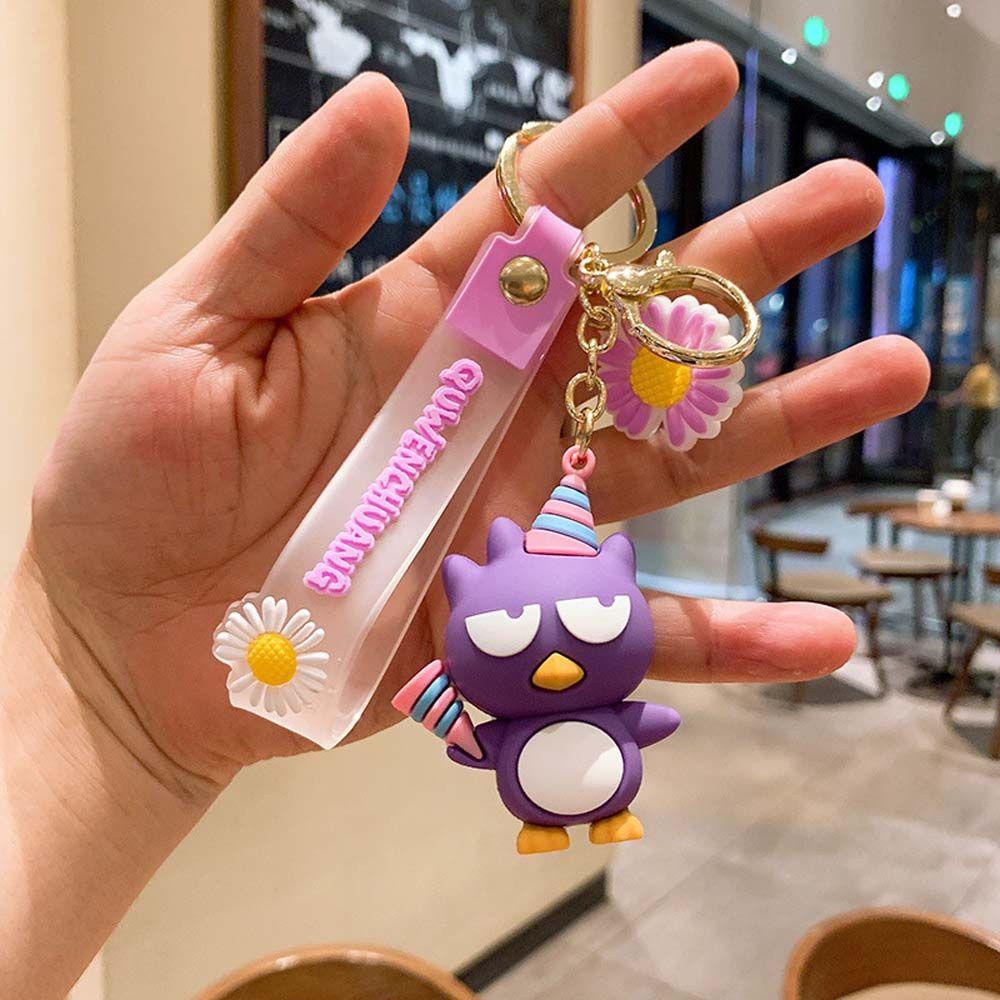 Móc Khóa Hình Mèo Kitty Đính Banh Xù Dễ Thương