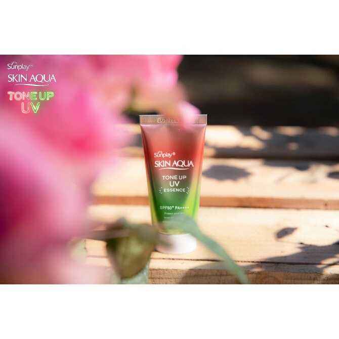 Tinh Chất Chống Nắng Sunplay Skin Aqua Tone Up UV Essence Happiness Aura Rose SPF50+ PA++++ 50g