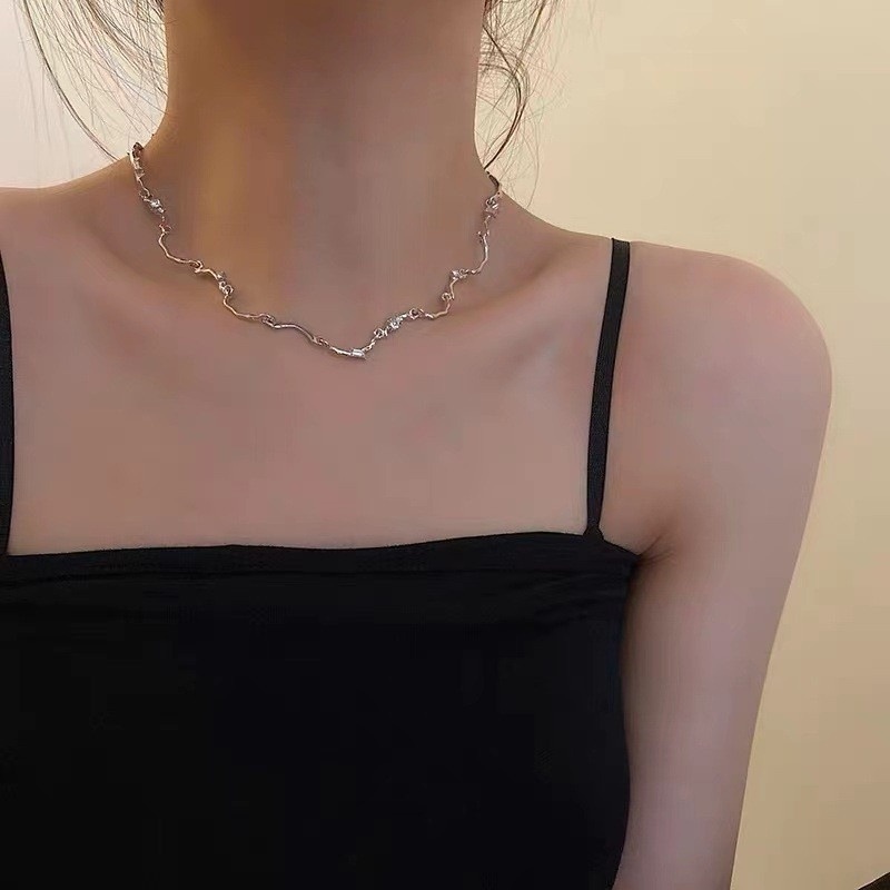 Vòng cổ Ngọc Trai Thời Trang Sang Trọng Cho Nữ