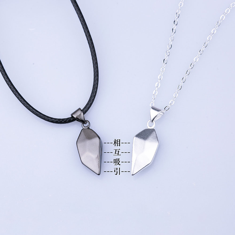 1 Cặp vòng cổ Thiết Kế Xinh Xắn Cho Cặp Đôi
