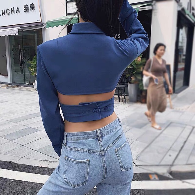Áo blaze croptop kiểu giống jennie blackpink | BigBuy360 - bigbuy360.vn