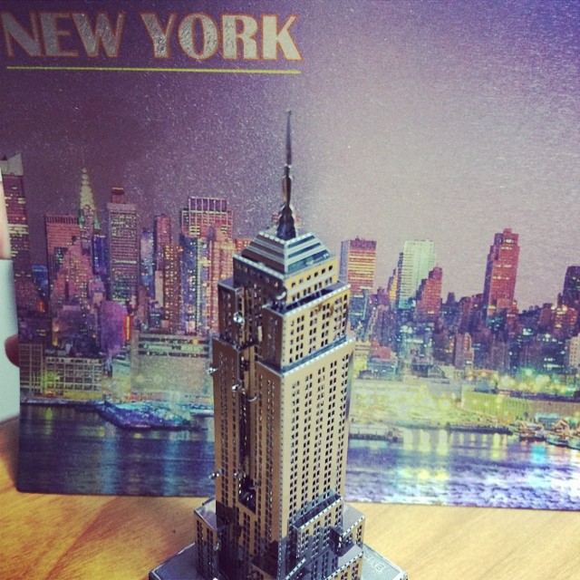 Mô hình 3D kim loại Tòa nhà Empire State New York, Mô hình kiến trúc 3D lắp ráp thép không gỉ cao cấp - Chưa lắp