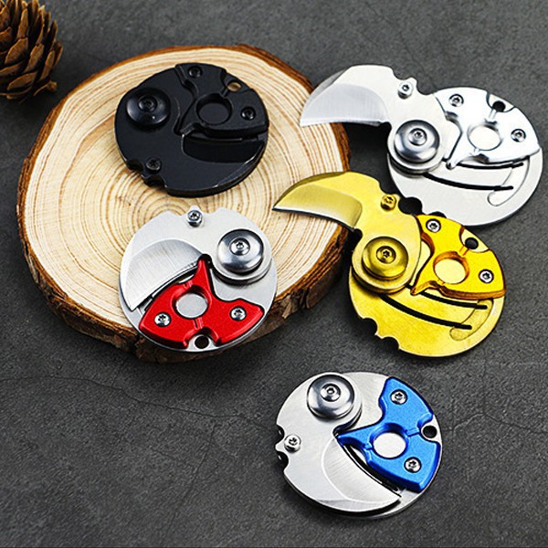 Dao Xếp Hình Đồng Tiền Mini Spider Coin Dùng Làm Móc Khóa Nam - màu ngẫu nhiên