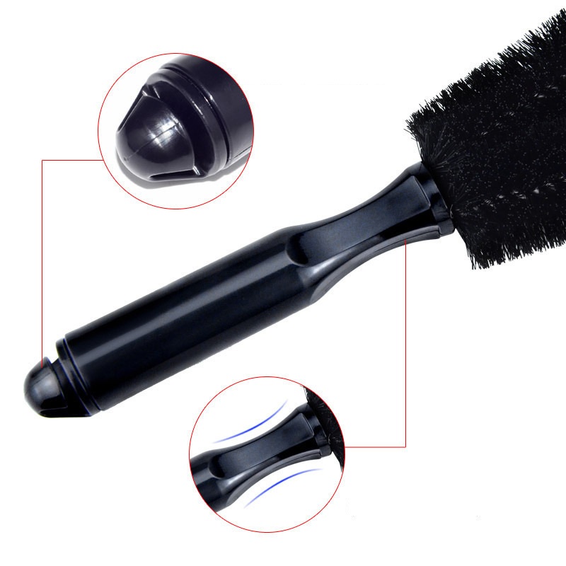 Bàn chải vệ sinh bánh xe ô tô tiện dụng