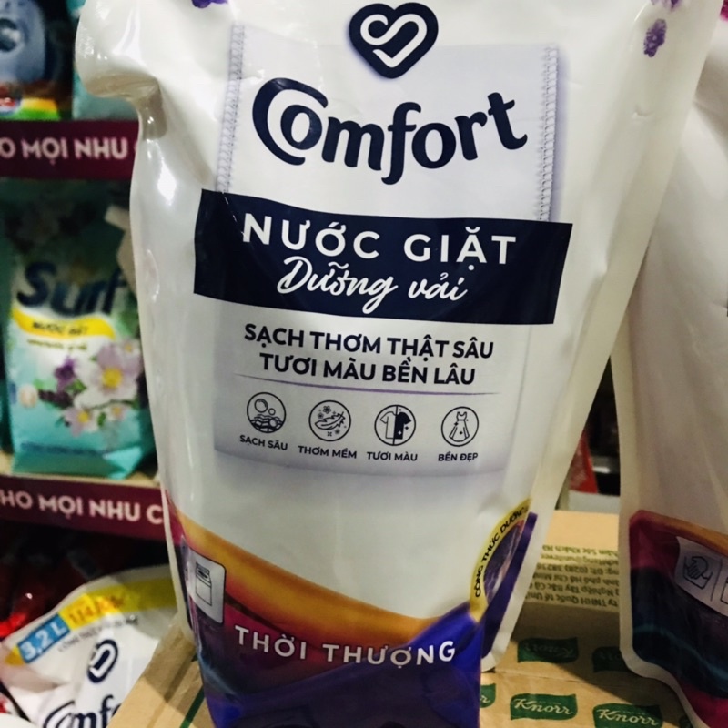 Nước Giặt Chống Lão Hoá Vải Comfort Thanh Lịch &amp; Thời Hượng Túi 2.2KG