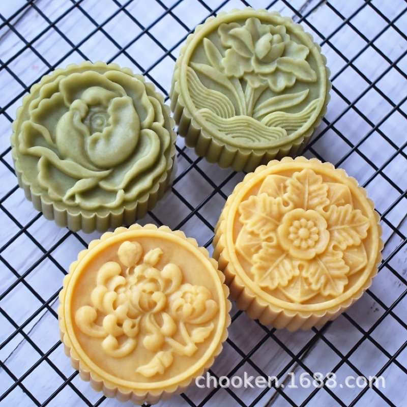 Khuôn trung thu lò xo 4 mặt 50g nhiều mẫu 2022