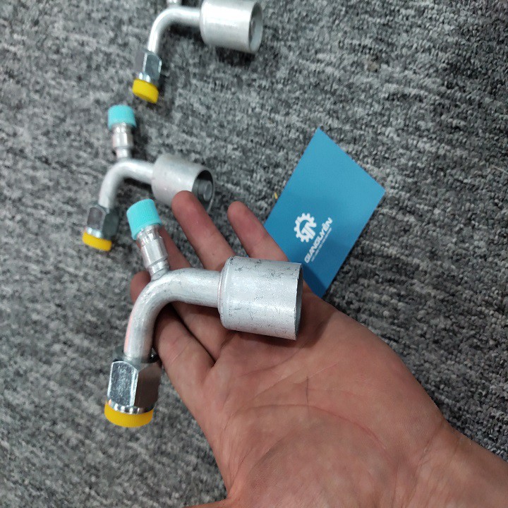 Co nhôm có đầu nạp L H