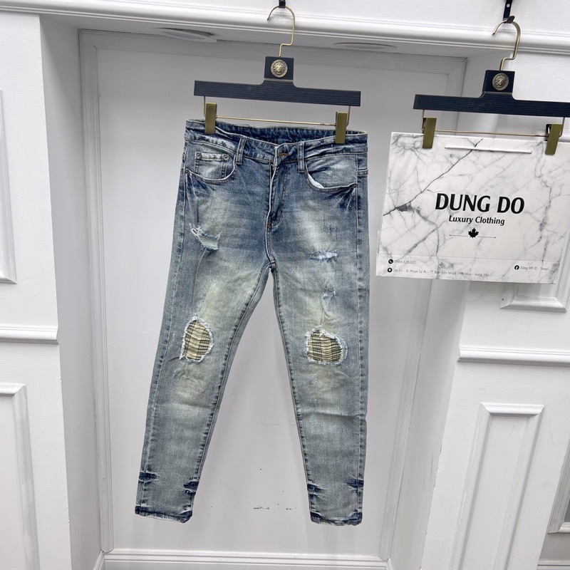 Quần Jean xánh loang vá gối 2 bên