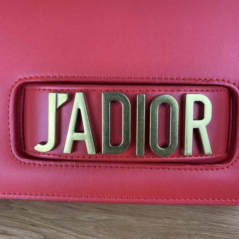 Túi xách Dior Jacki màu đỏ size 25cm