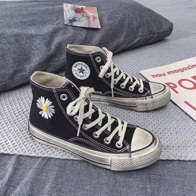 [Mã FAGREEN245 giảm 10% tối đa 30k đơn từ 99k] Giày cao cổ hoa cúc đế nhem nhuốc phong cách xì teen | BigBuy360 - bigbuy360.vn