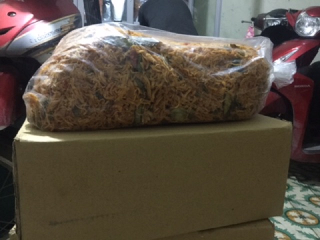 5kg gà cay lá chanh