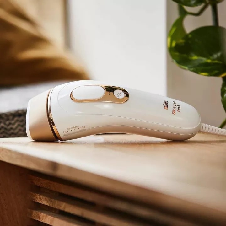 Máy triệt lông Braun PL5237 máy gồm 3 đầu thay thế, tự tẩy lông tại gia không đau rát, hàng Đức