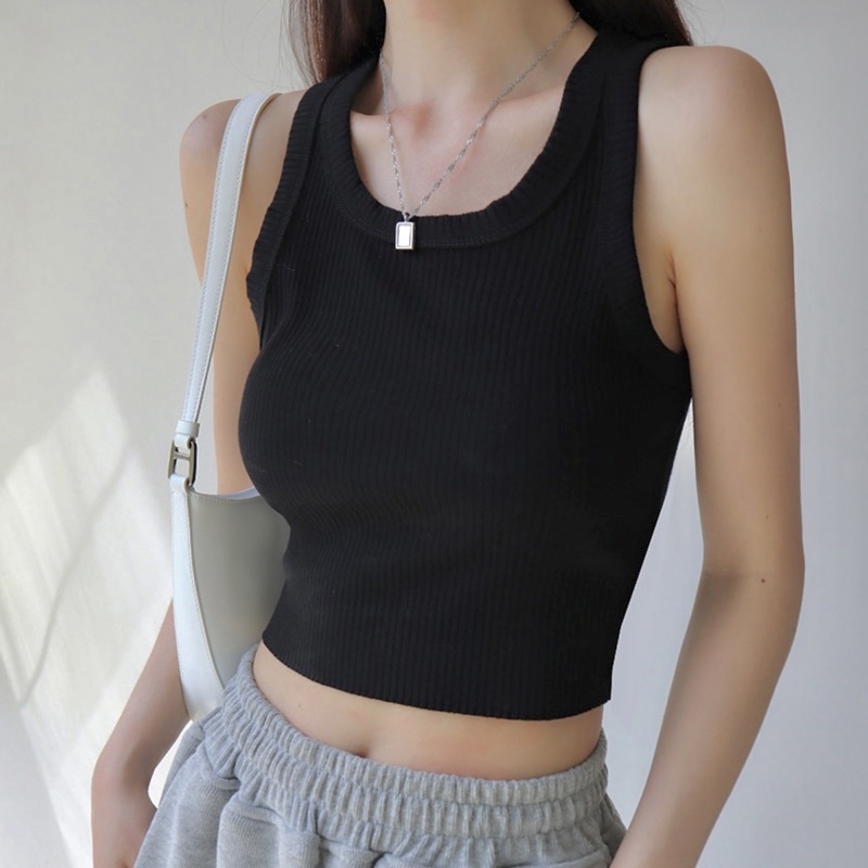 Áo ba lỗ croptop lai cắt thun zip - by whattowear