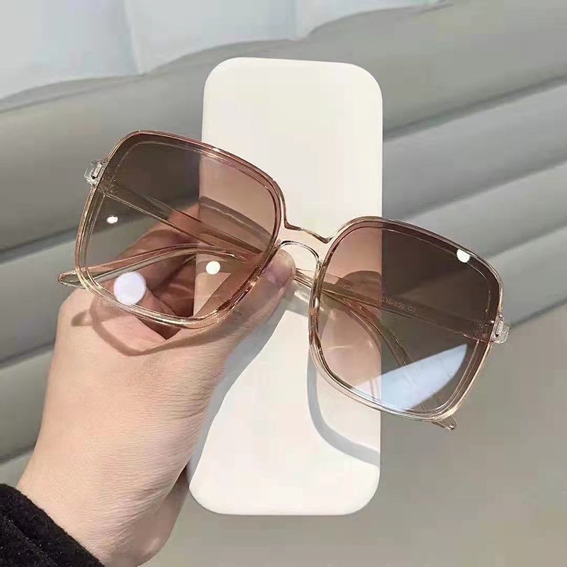 Kính Mát Trong Suốt Chống Tia UV Gọng Hình Học Cổ Điển Cho Nữ