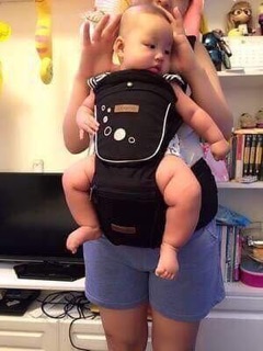 Địu aimama xuất hàn