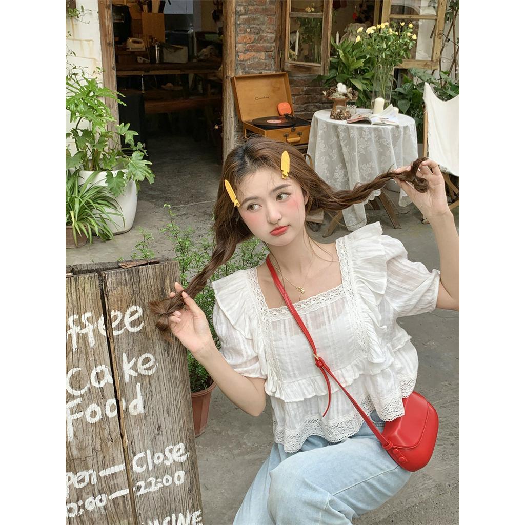 Áo Kiểu Cổ Vuông Tay Ngắn Phối Ren Phong Cách Mới 63225