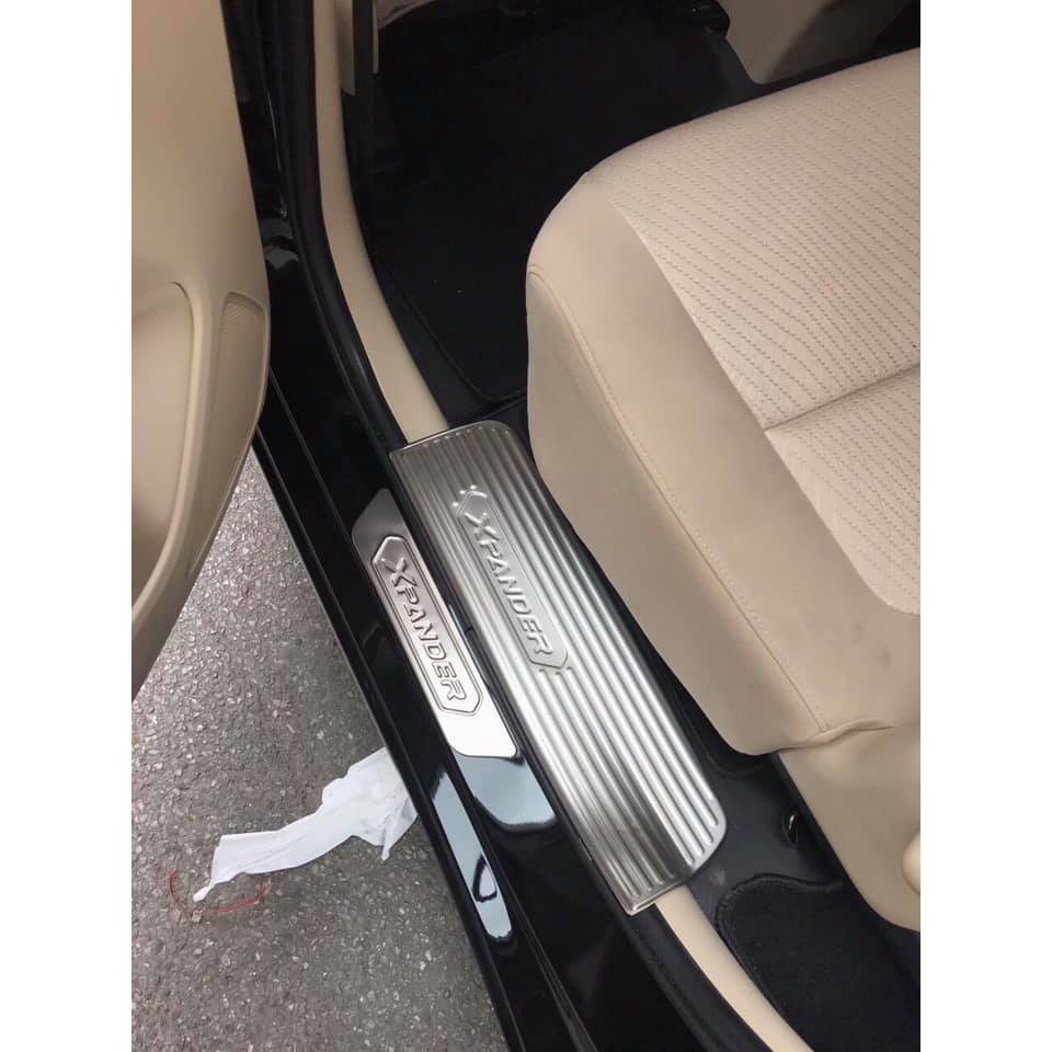 Ốp bậc Xpander 2019 - 2023  inox cao cấp
