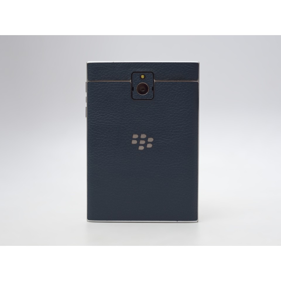 DÁN DA BLACKBERRY PASSPORT - CHÍNH HÃNG KHACTEN.COM