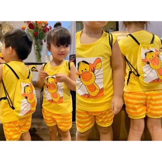 Sỉ bộ ba lỗ kèm ba lô màu vàng