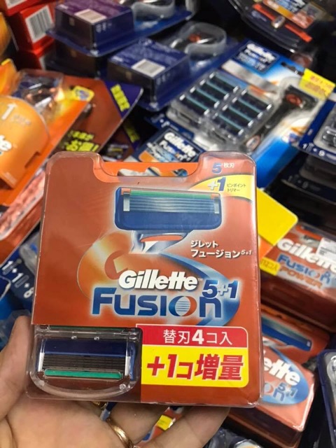Lưỡi cạo râu massage 5 lưỡi Gillette 5+1 Fusion