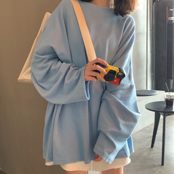 Áo thun dài tay oversize màu pastel