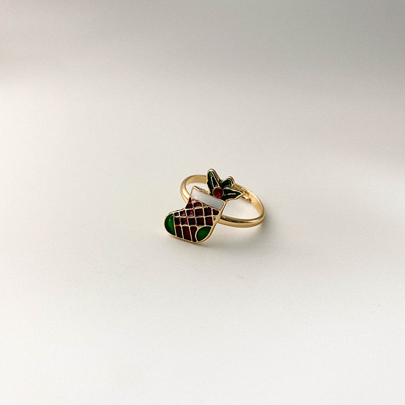 Nhẫn giáng sinh phong cách Âu Mỹ