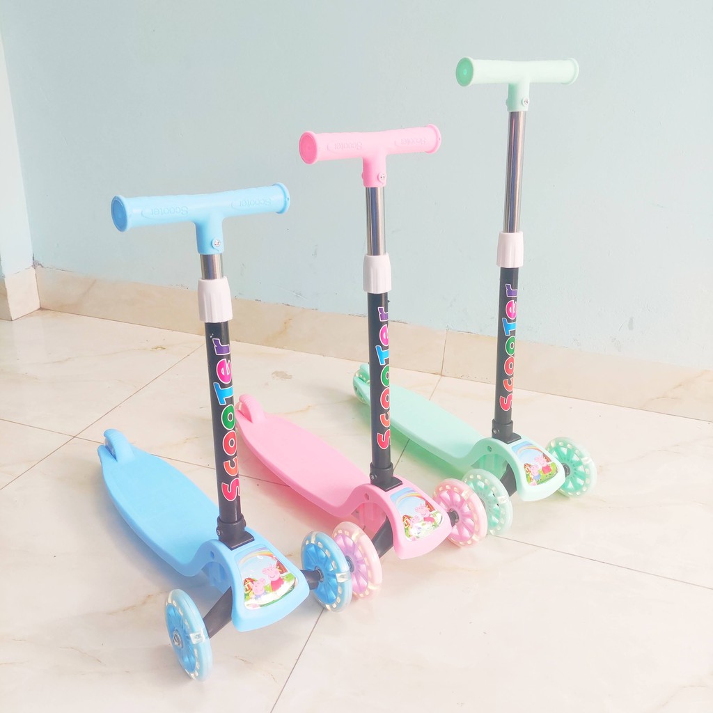 Xe trượt scooter 3 bánh phát sáng cho bé