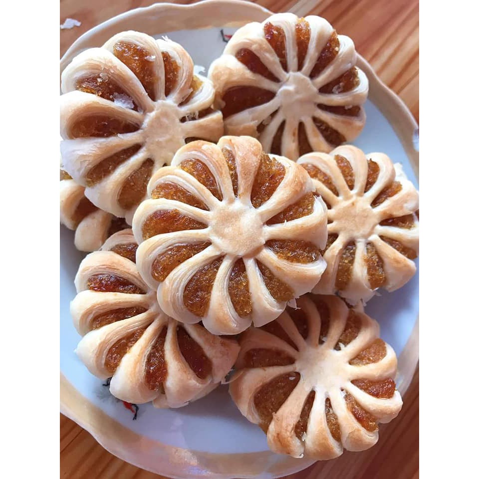 Bánh Hoa Mai Nhân Khóm - Hộp 500g - Đặc Sản Kiên Giang