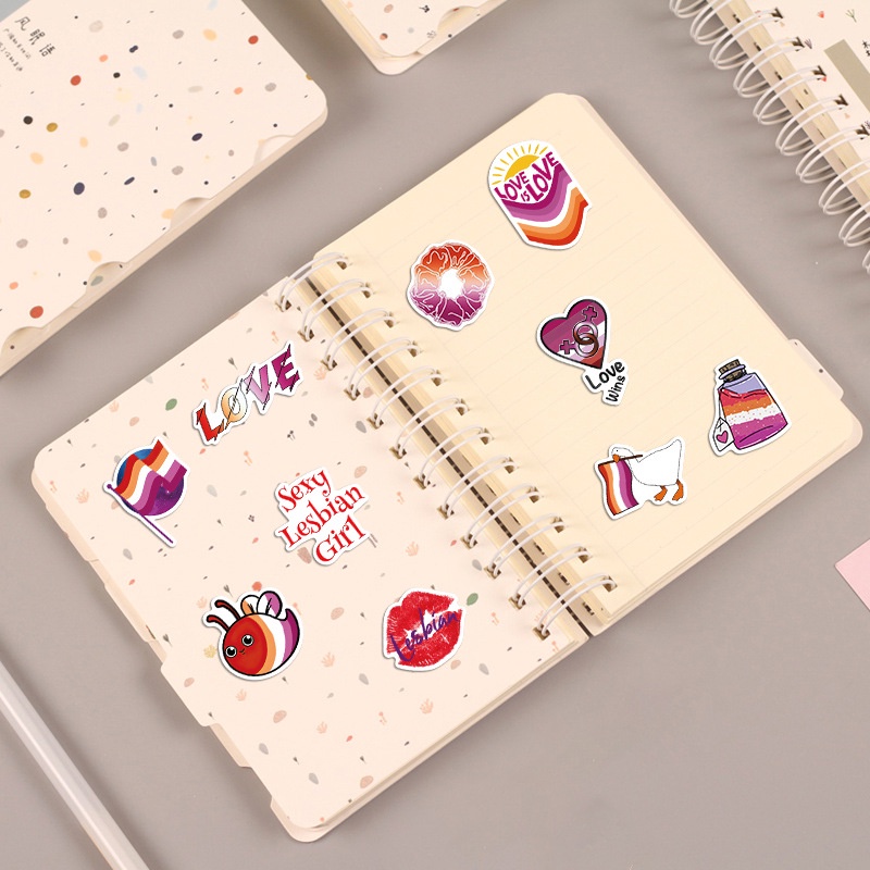 Bộ 50 Sticker Hoạt Hình Xinh Xắn Dùng Để Trang Trí