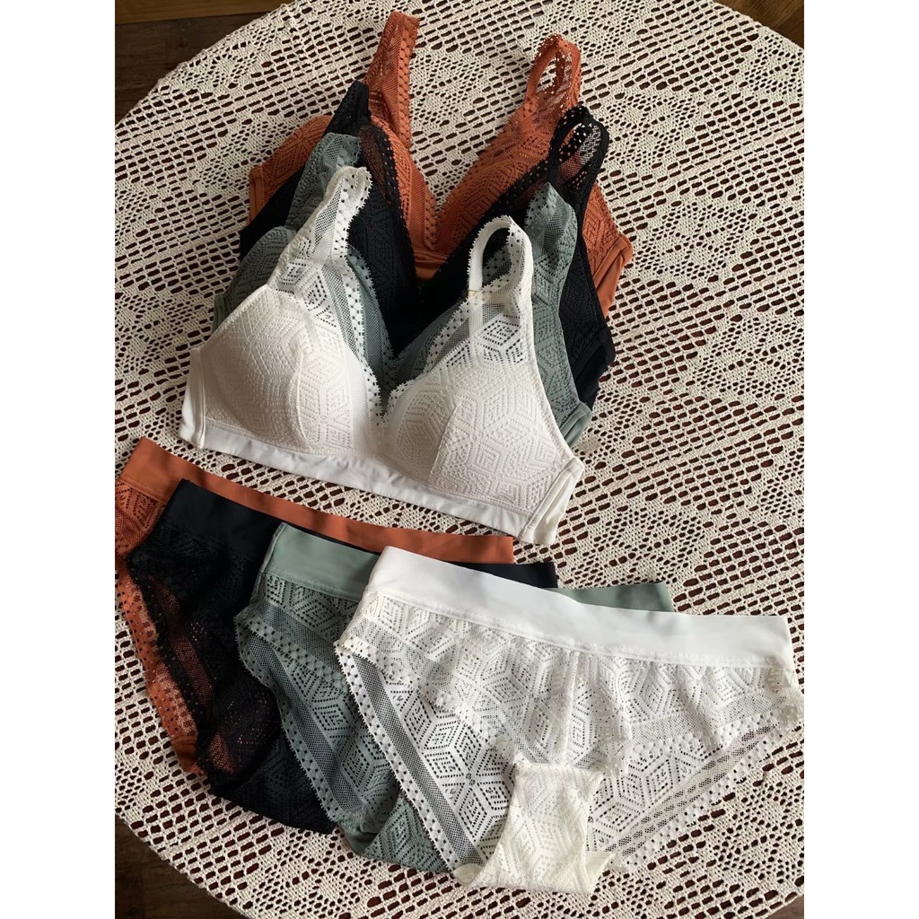 Bộ đồ lót AG ren leo không gọng mút mỏng - BL