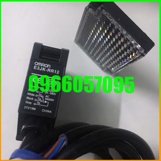Cảm biến quang Omron  E3JK-RR12-C