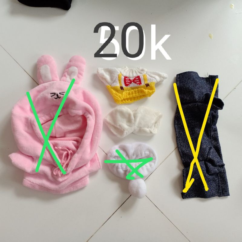 Nhượng doll   và outfit BTS,  TFBOYS