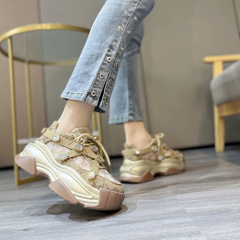 Giày Đế Dày Tăng 8cm giày sneaker nữ Bề mặt lưới thoáng khí giày thể thao nữ Bách đáp thoải mái giày đế cao nữ