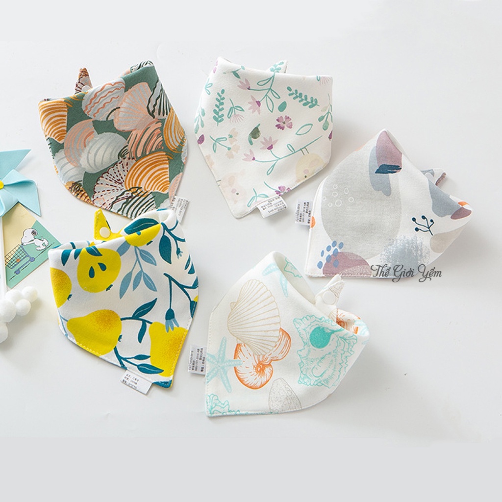 Khăn yếm quàng cổ tam giác cho bé có cúc bấm chất liệu cotton tinh khiết thoáng khí 2 lớp mềm mại Thế Giới Yếm