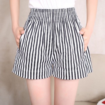 Quần short ống rộng lưng cao họa tiết kẻ sọc thời trang trẻ trung cho nữ