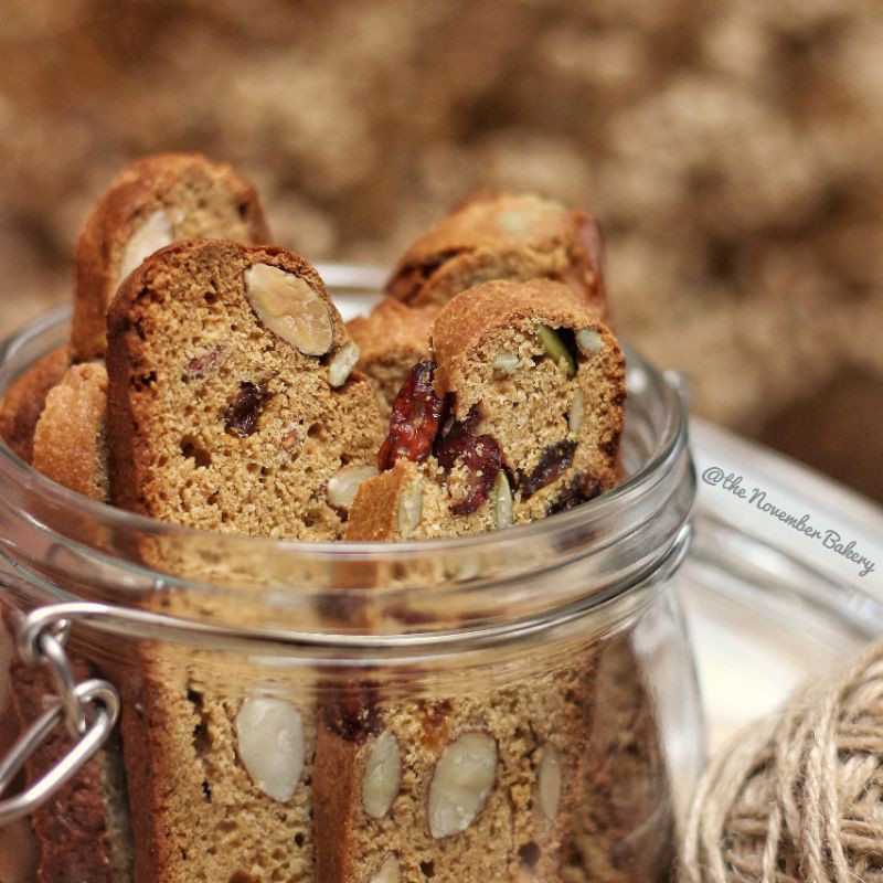 Bánh Biscotti Nguyên Cám Mật ong healthy ít ngọt - Cranberry - Nho Khô