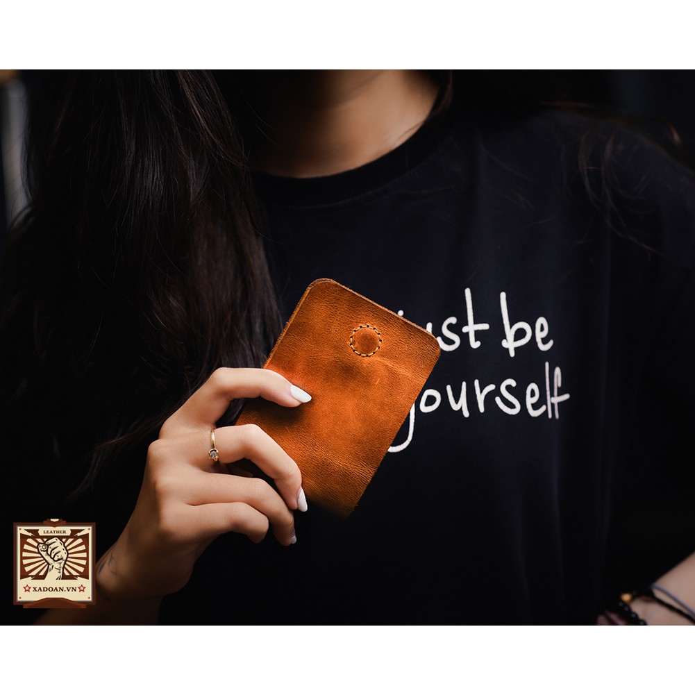 Ví sen da bò thật 100% thiết kế tinh tế theo phong cách tối giản