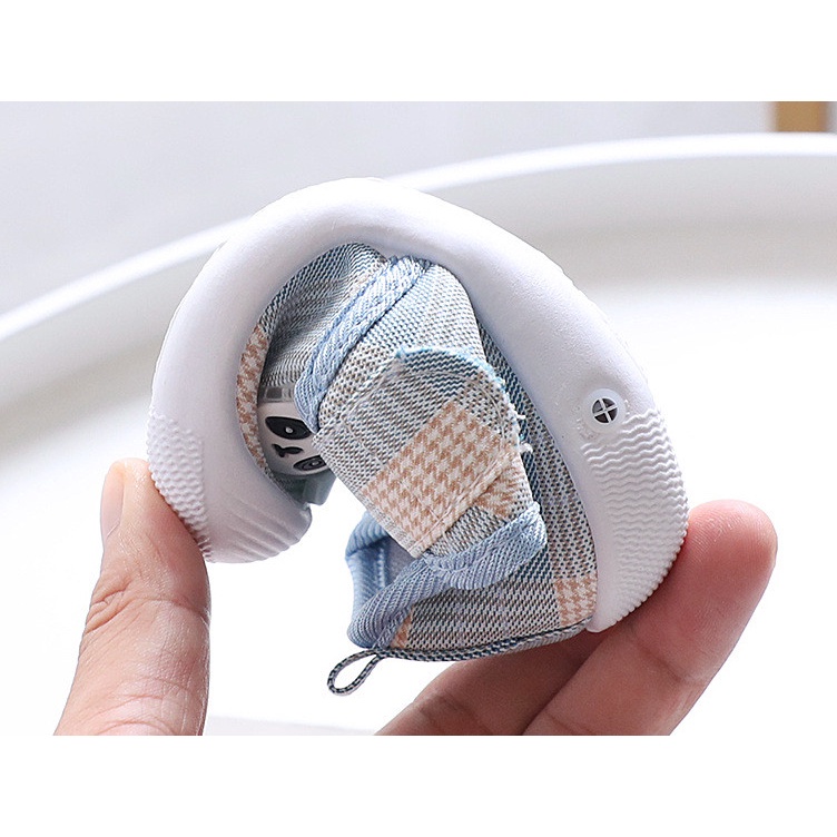 Mẫu 2022 _Giày tập đi  cho bé trai bé gái Đế mềm, chống trơn trượt có kèn gắn hình gấu dễ thương