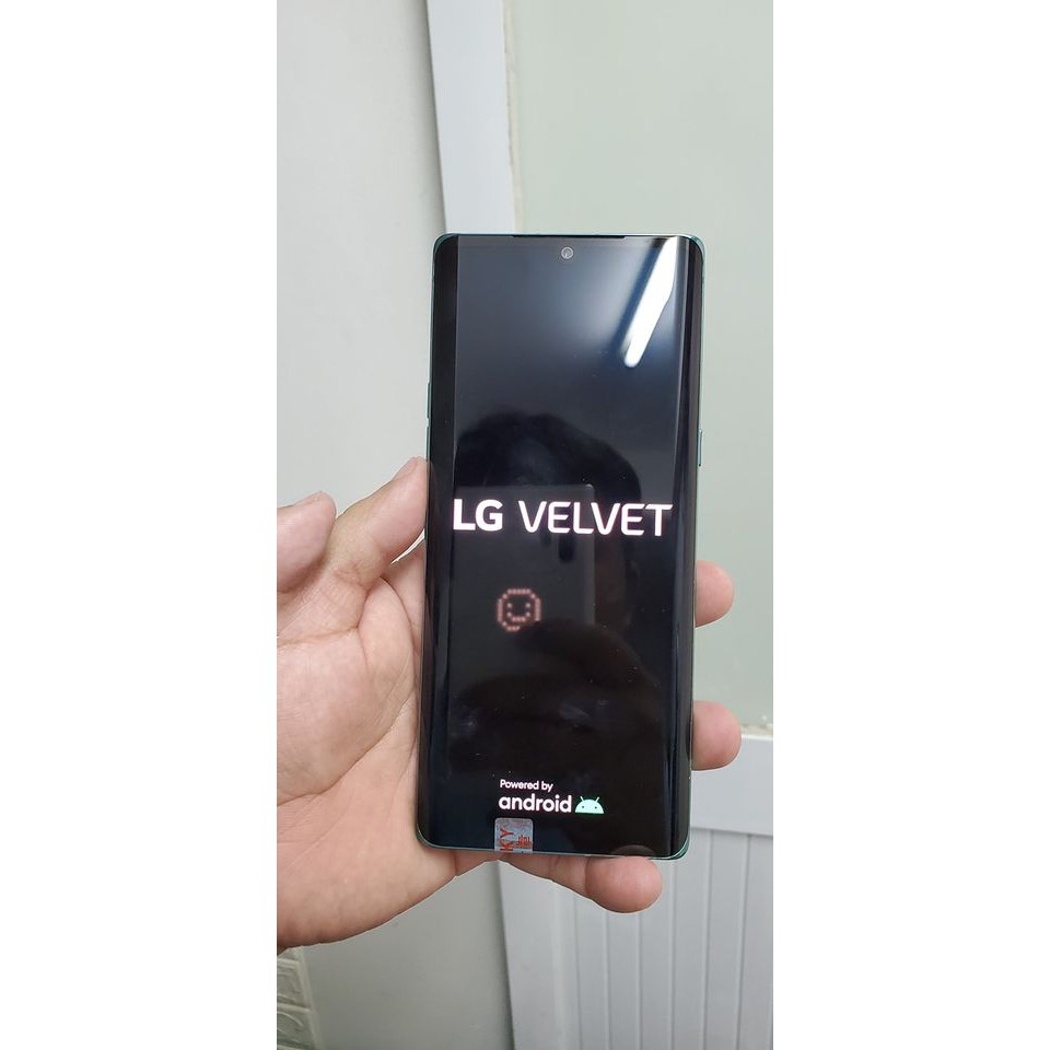 Điện thoại LG Velvet 5G Hàn Quốc (Ram8GB/128GB) mạnh mẽ