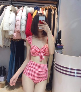 Bikini caro đỏ cánh tiên