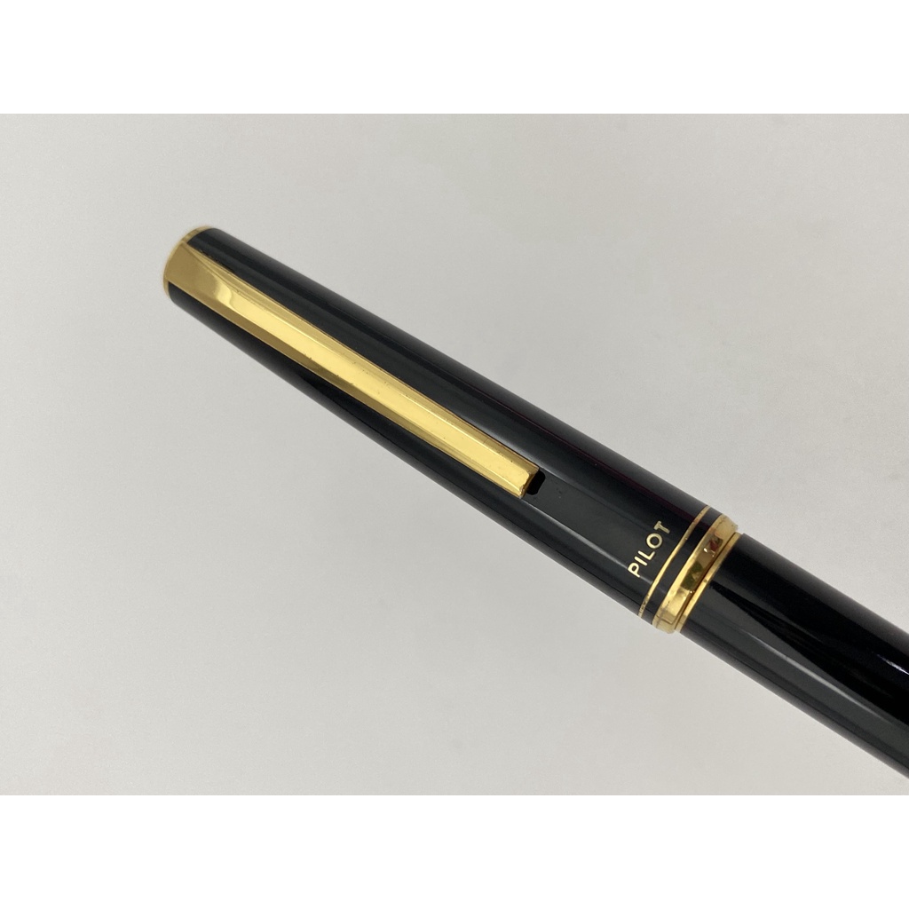 Bút máy Pilot made in Japan - 300.53084
