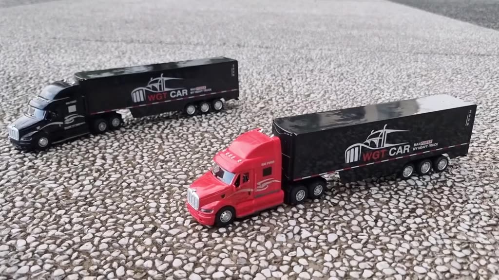 Mô Hình Xe Container Đồ Chơi. Tỷ Lệ 1.48.