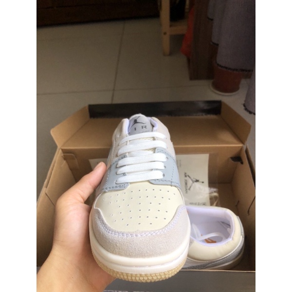 Giày Thể Thao Nam Nữ Jordan Trắng Xám JD1 Cổ Thấp Gót Xanh Thời Trang Full Box Bil | BigBuy360 - bigbuy360.vn