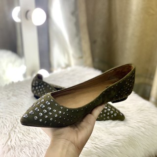 Giầy búp bê da lộn phối đinh tán