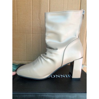 Boots cổ cao lót lông da bóng Fullbox
