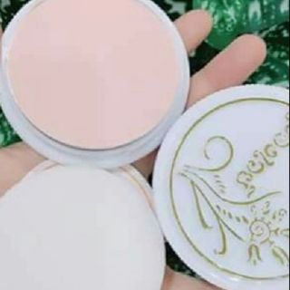 Phấn bông lúa Thái Lan màu da tự nhiên mịn màng 45.000đ